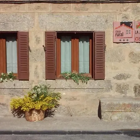 La Asomailla * Hoyos del Espino