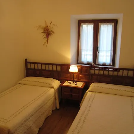 Gospodarstwo wiejskie La Asomailla