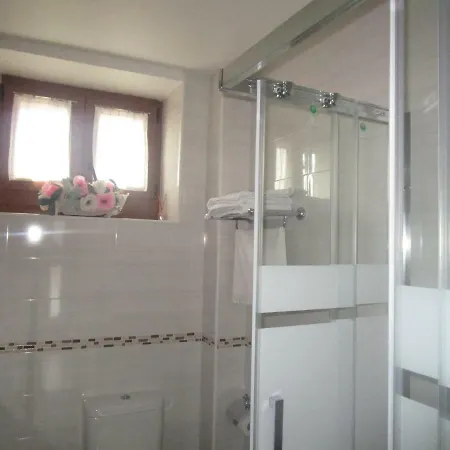 La Asomailla Hoyos del Espino