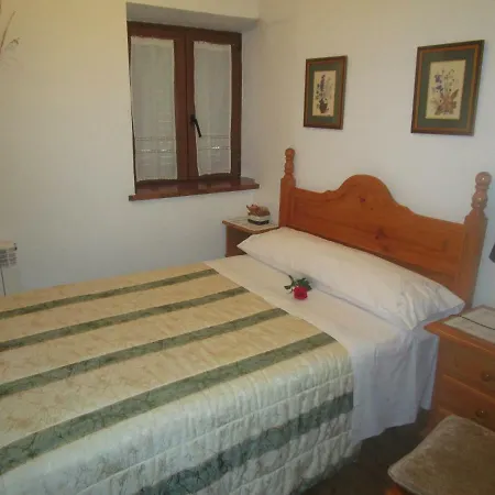 La Asomailla Hoyos del Espino